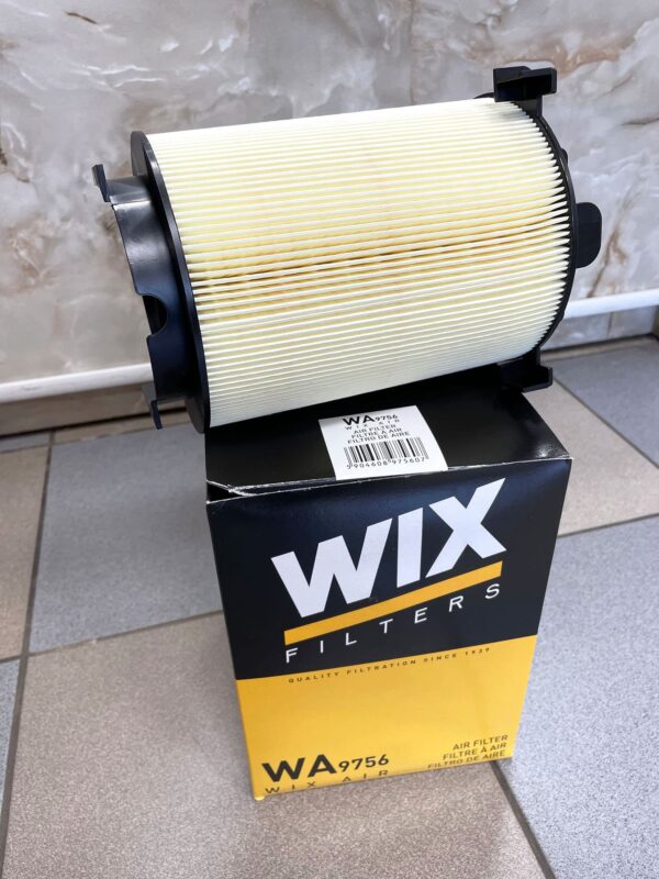 Фильтр воздушный VAG 1,2-1,6-2,0л (бензин) Wix
